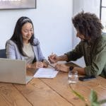 Jak wygląda współpraca z agencją pracy krok po kroku?